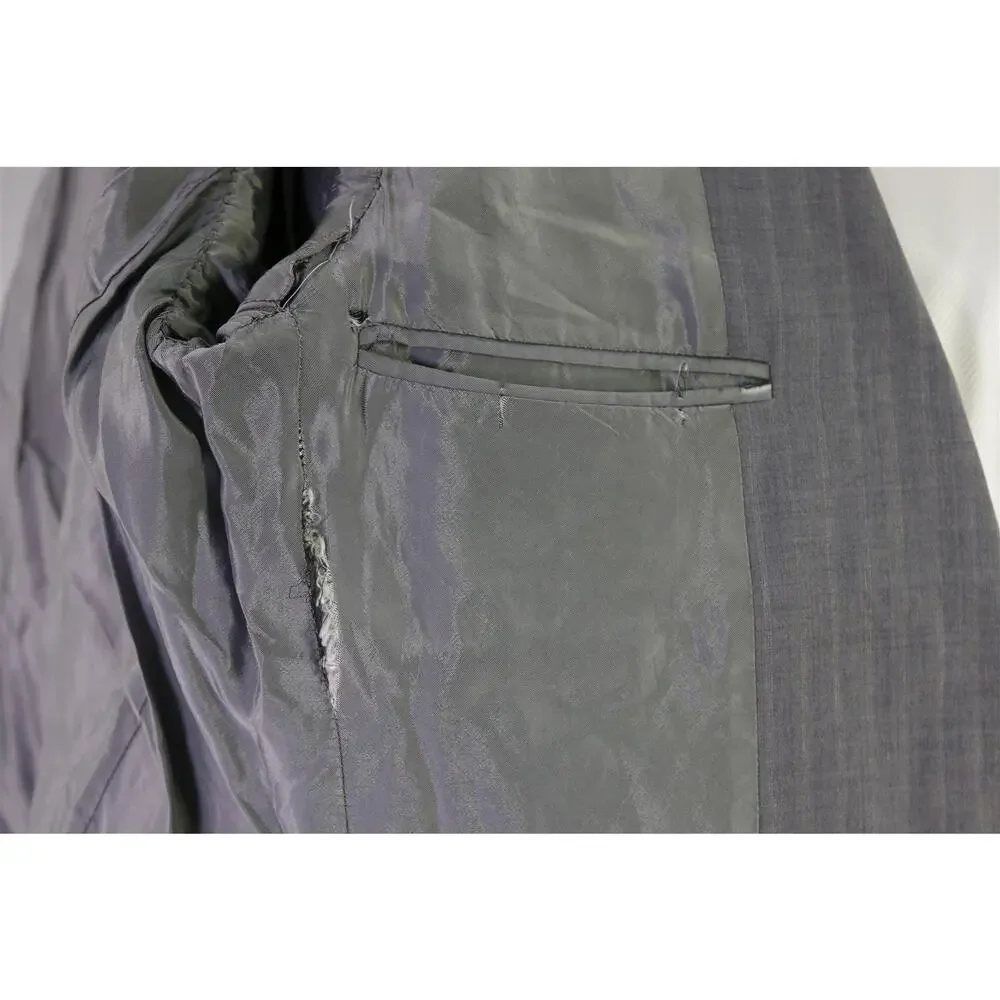 Gucci Tom Ford Era Light Gray Striped 2-Btn Wool Suit 36R